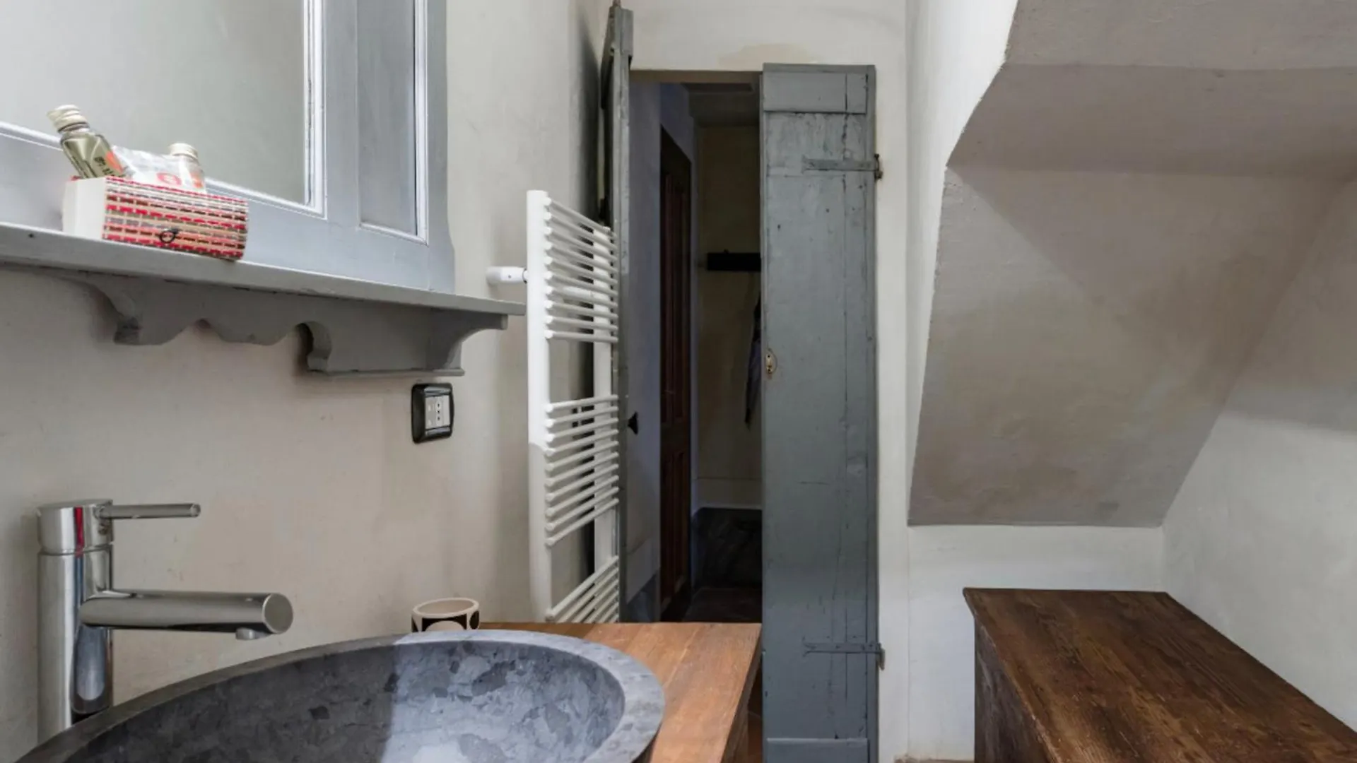 Apartment Appartamento Brunelleschi Florence Italy